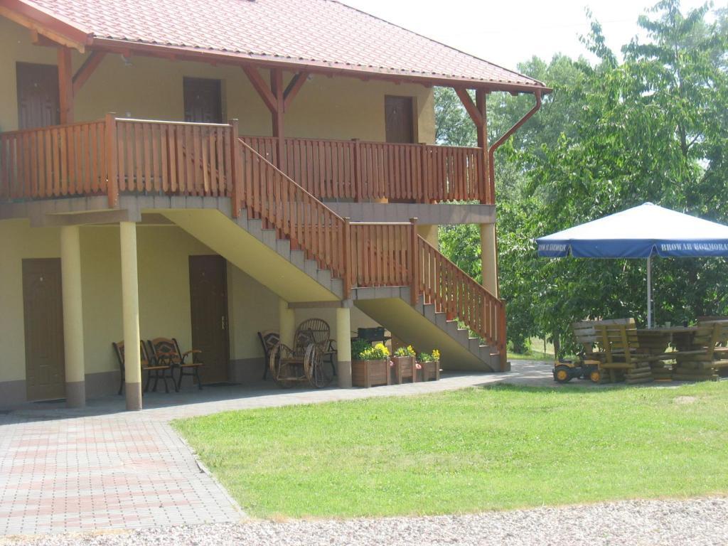 Pokoje Goscinne Maczek Sztutowo Exterior photo